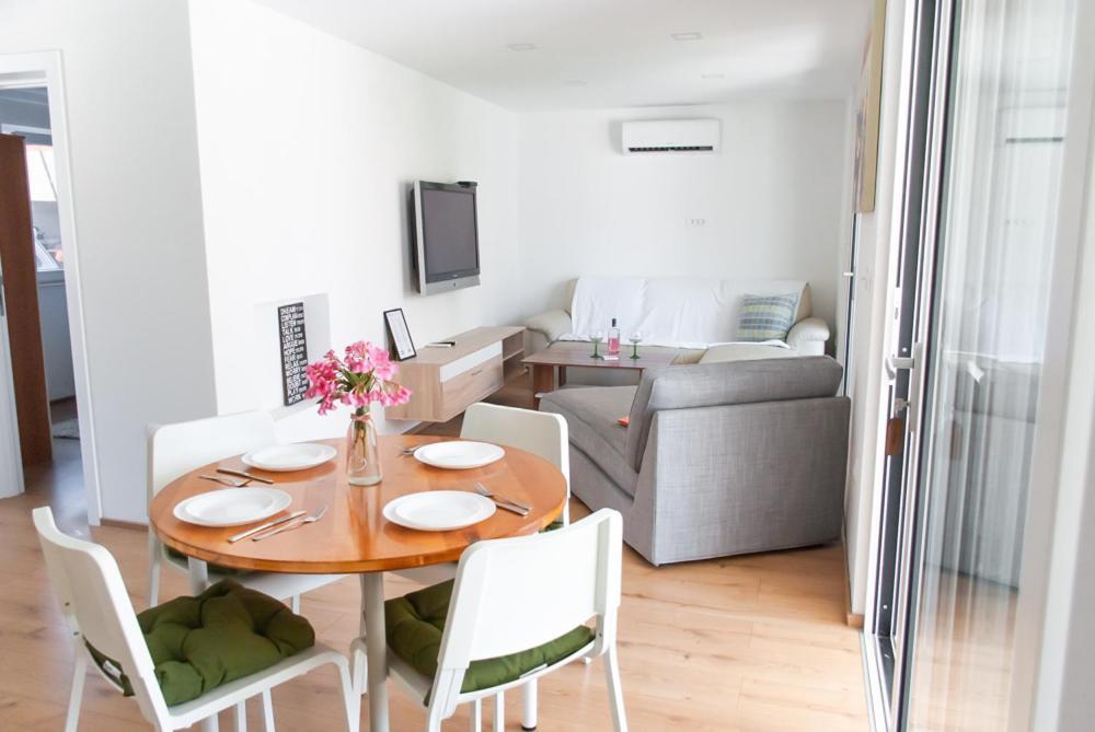 Apartments Viki Kruševo Екстериор снимка